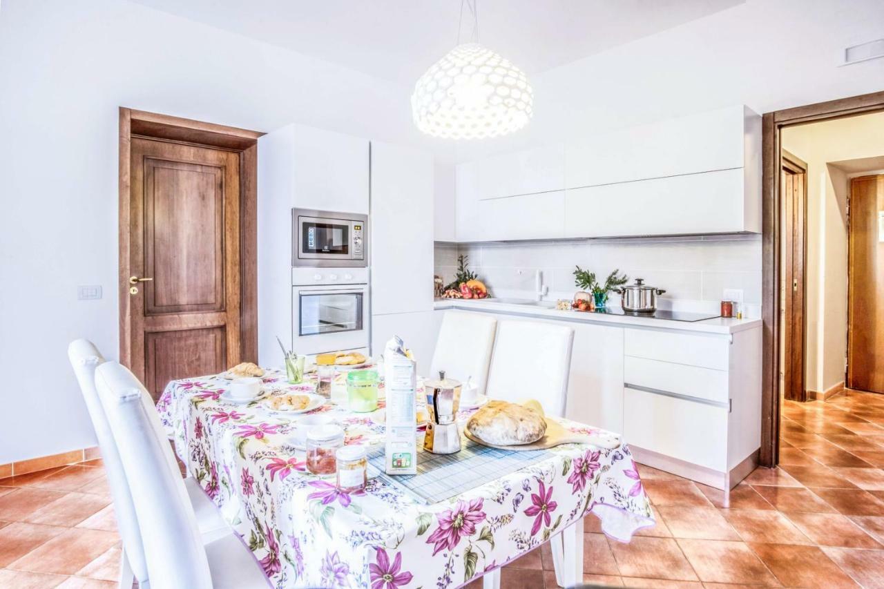 Amore Rentals - Maison Palazzo Correale Сорренто Екстер'єр фото